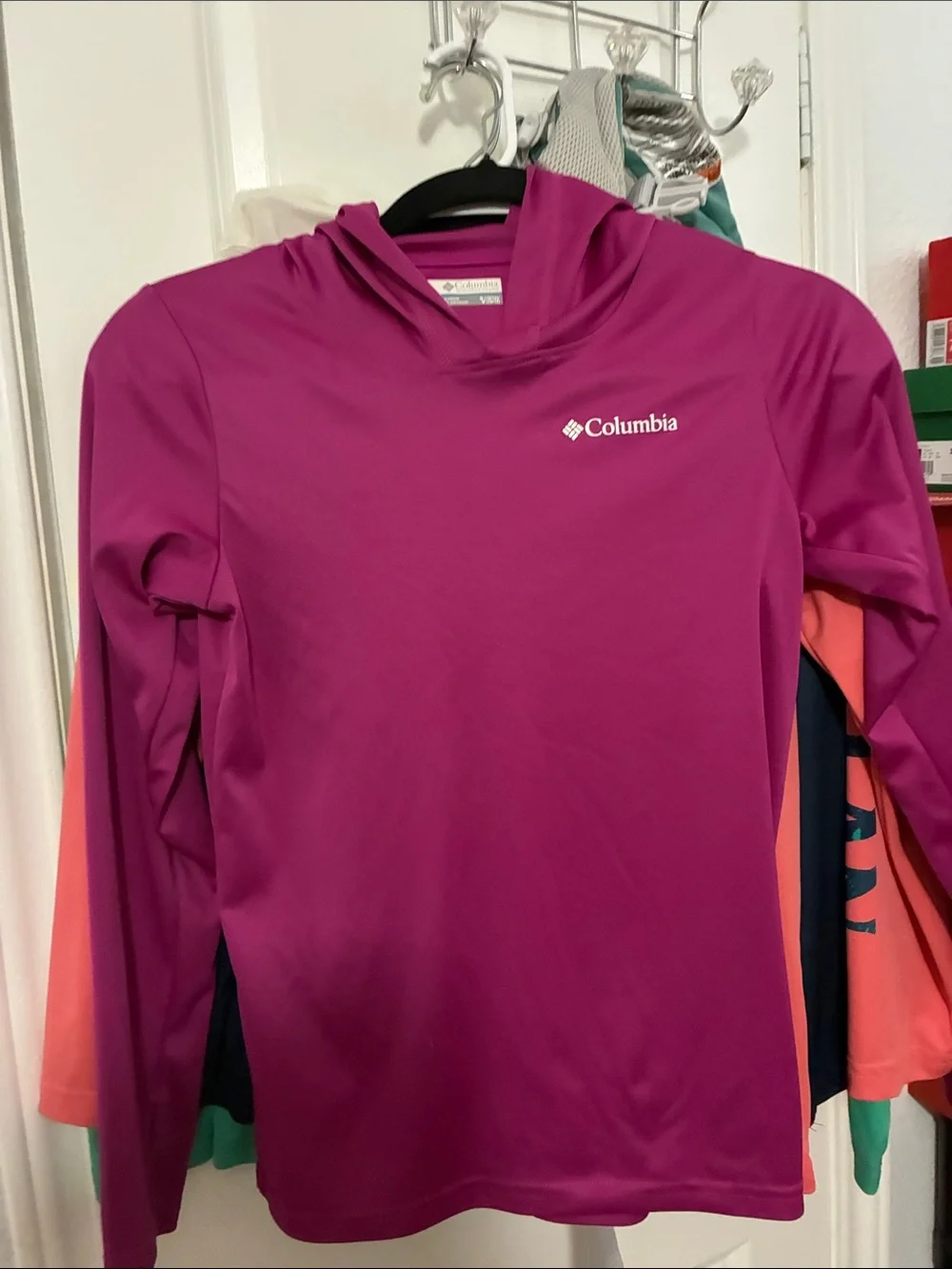 Columbia Magenta Hooded Performance Sun Shirt